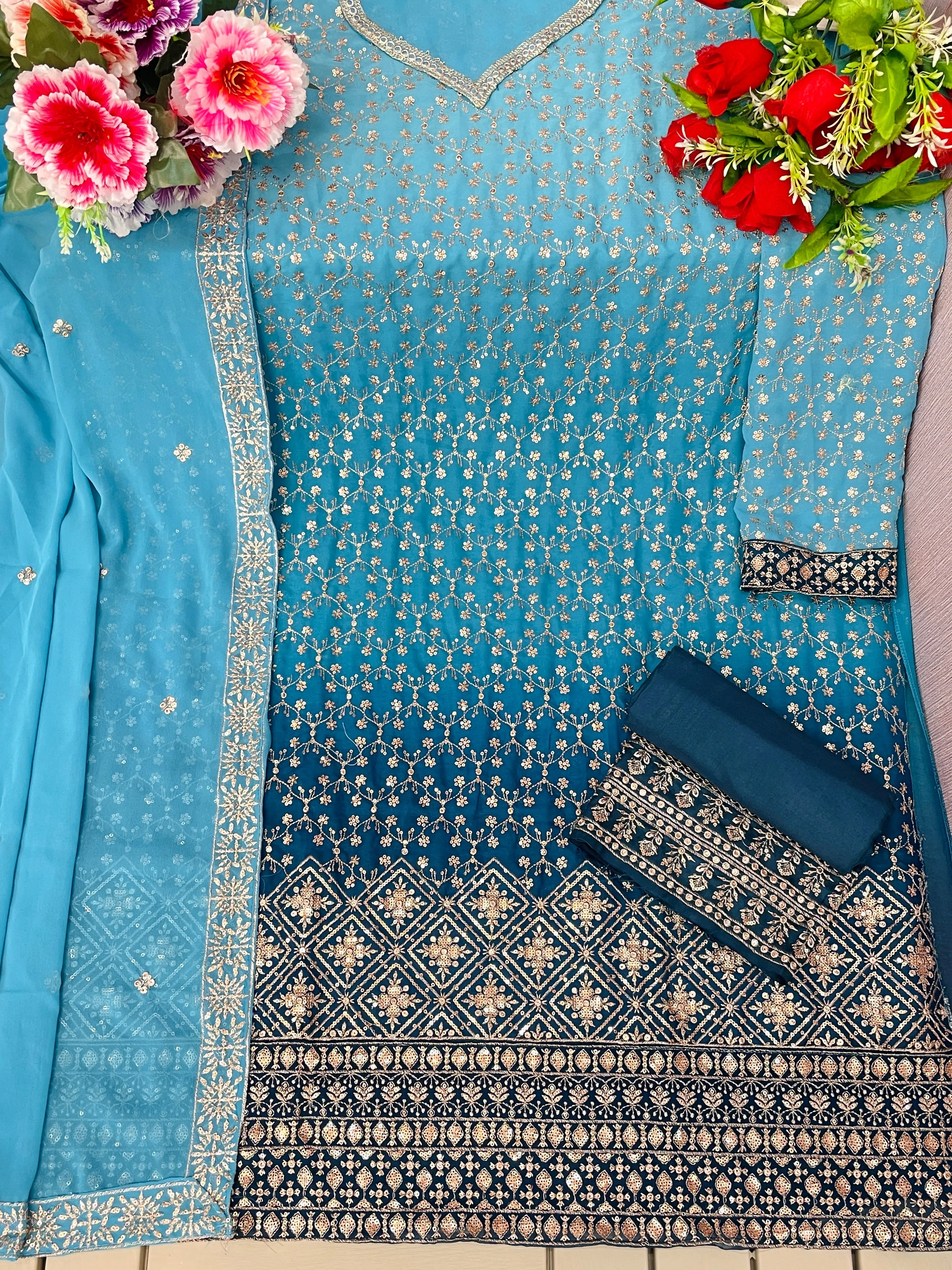 Pakistani Salwar Kameez: Your Style, Your Way | Exclusive Discounts Inside