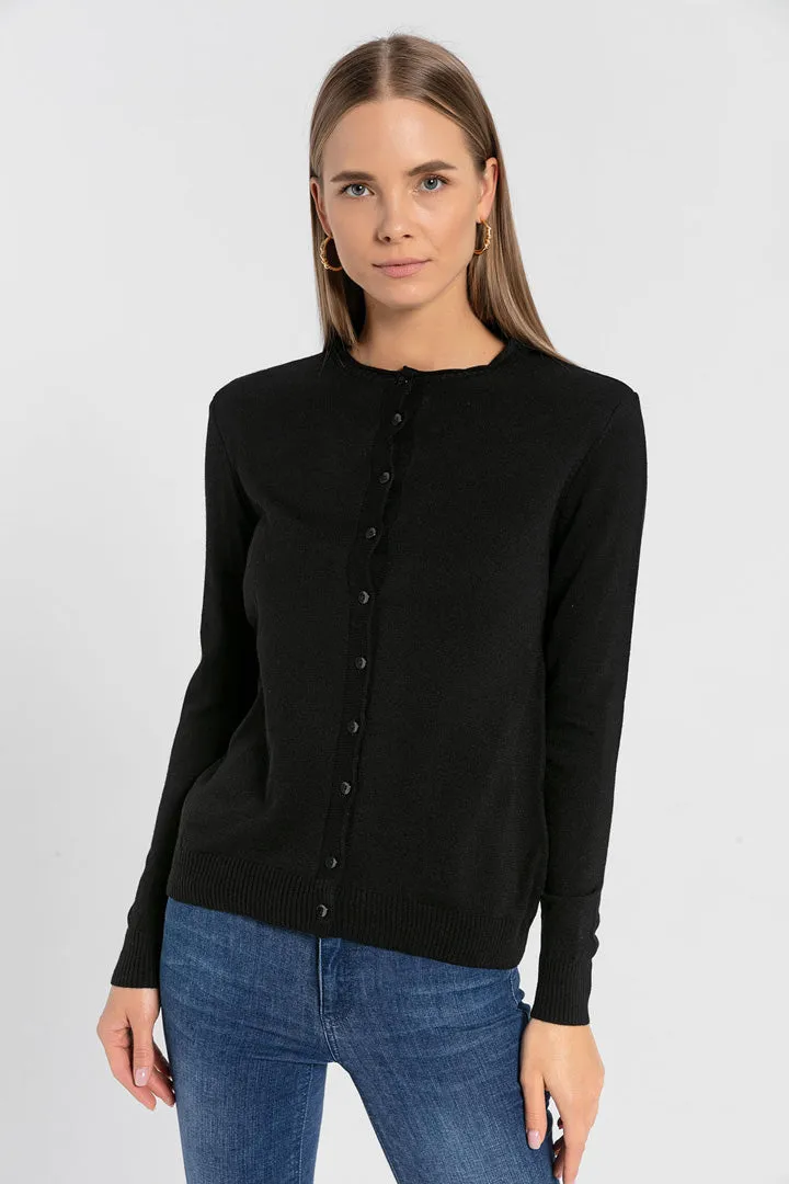 ROUND NECK SWEATER